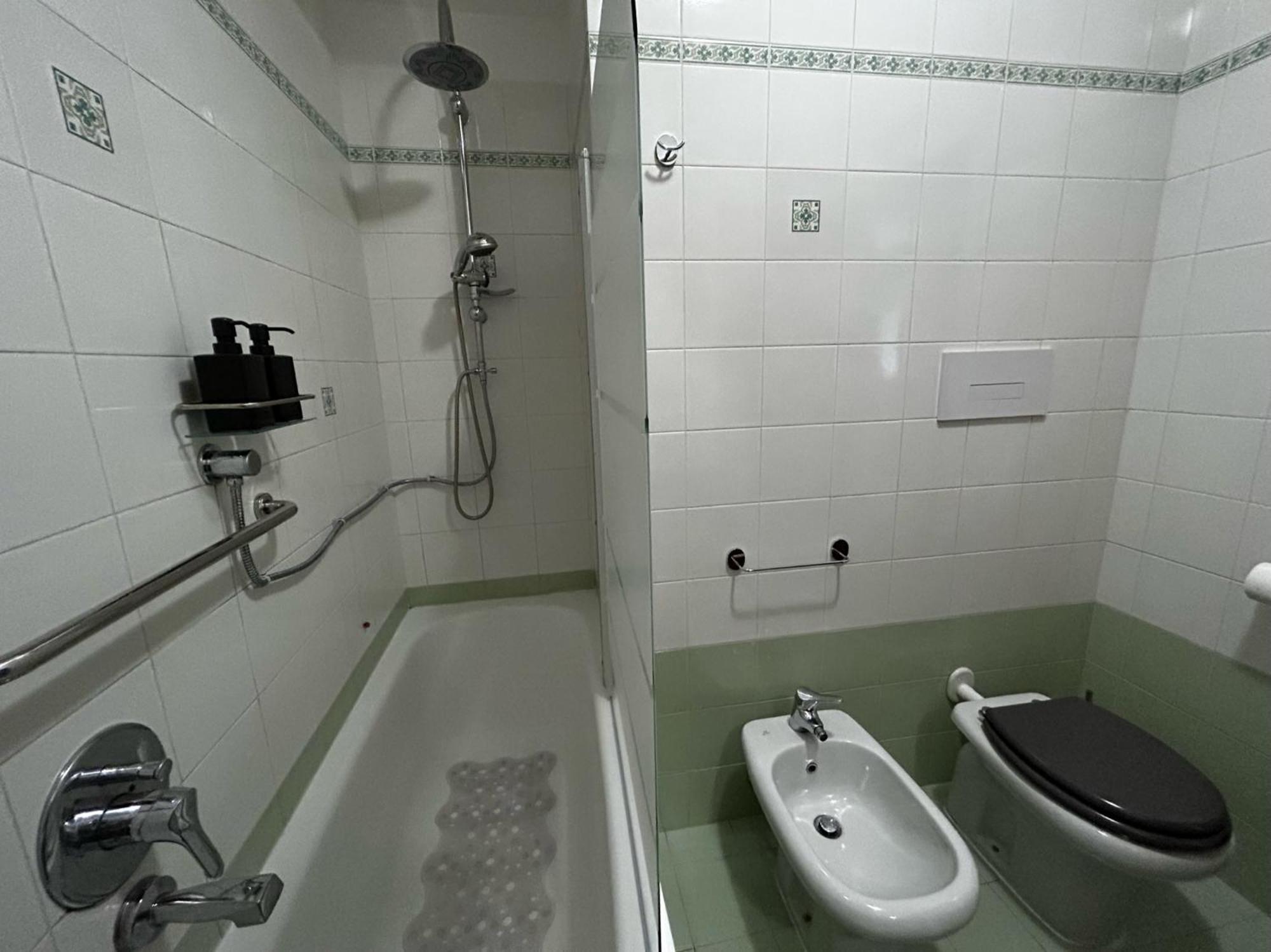 Nutshell Apt Monza Parco, Centro, Policlinico Экстерьер фото
