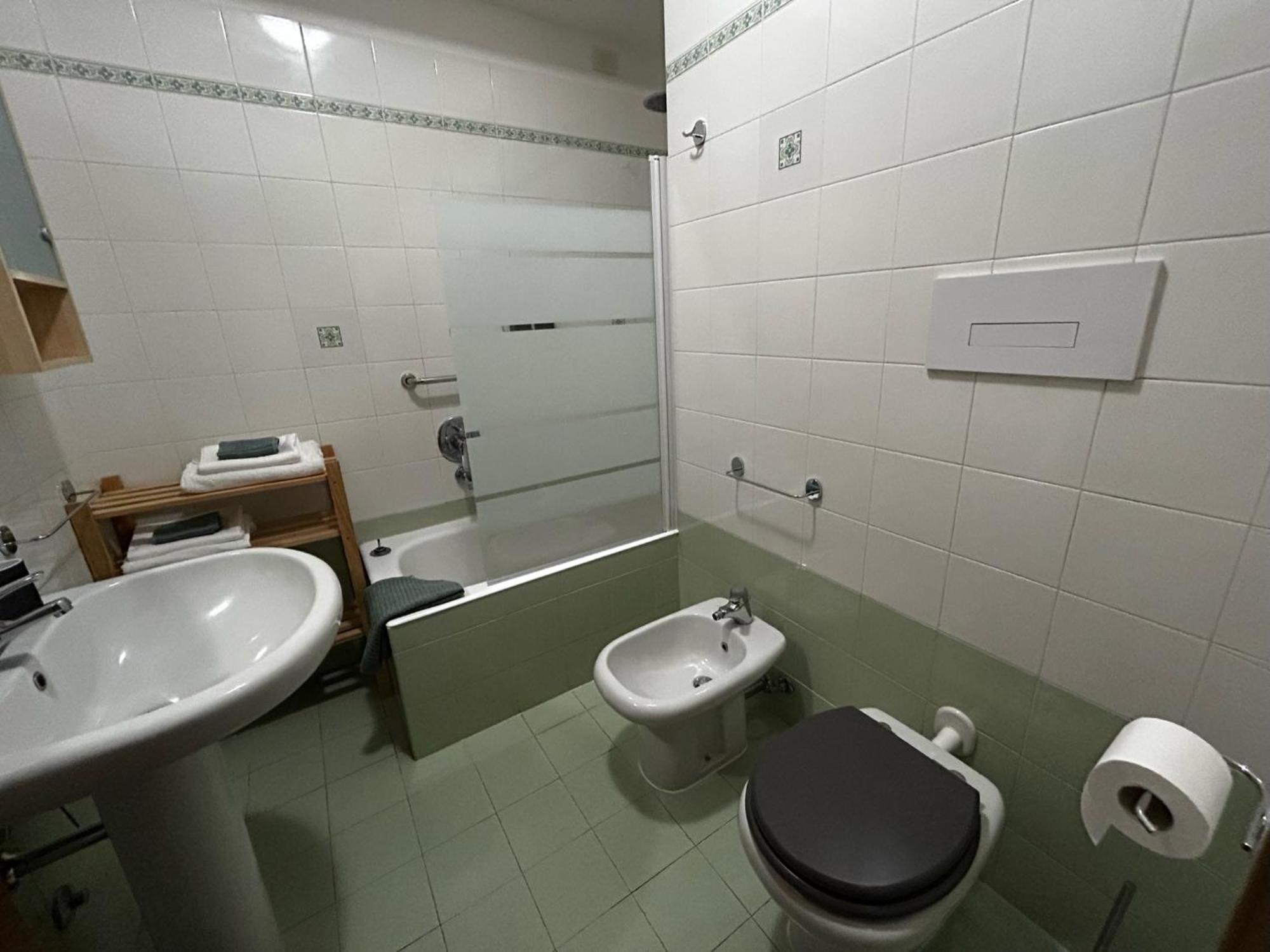 Nutshell Apt Monza Parco, Centro, Policlinico Экстерьер фото