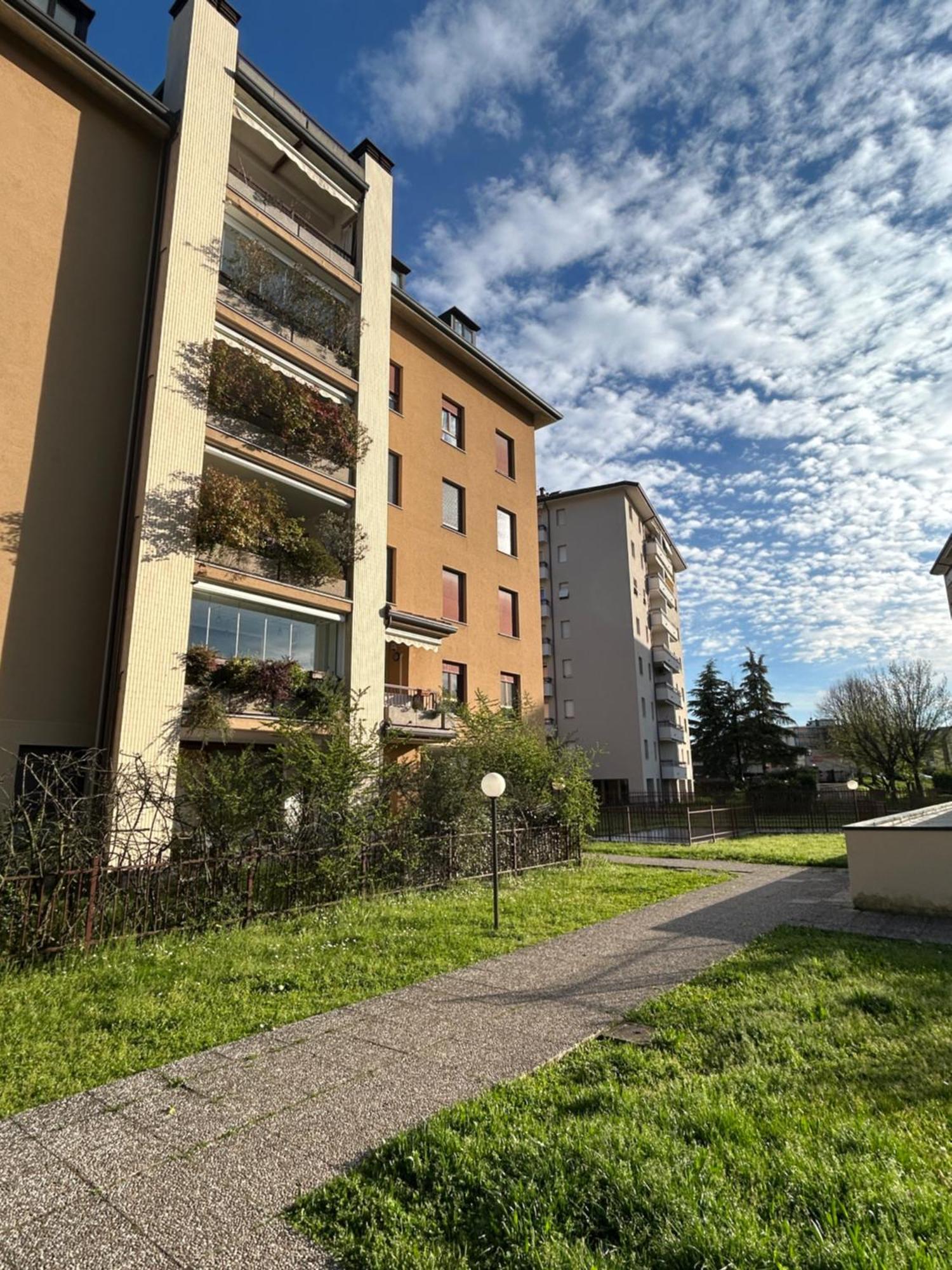 Nutshell Apt Monza Parco, Centro, Policlinico Экстерьер фото